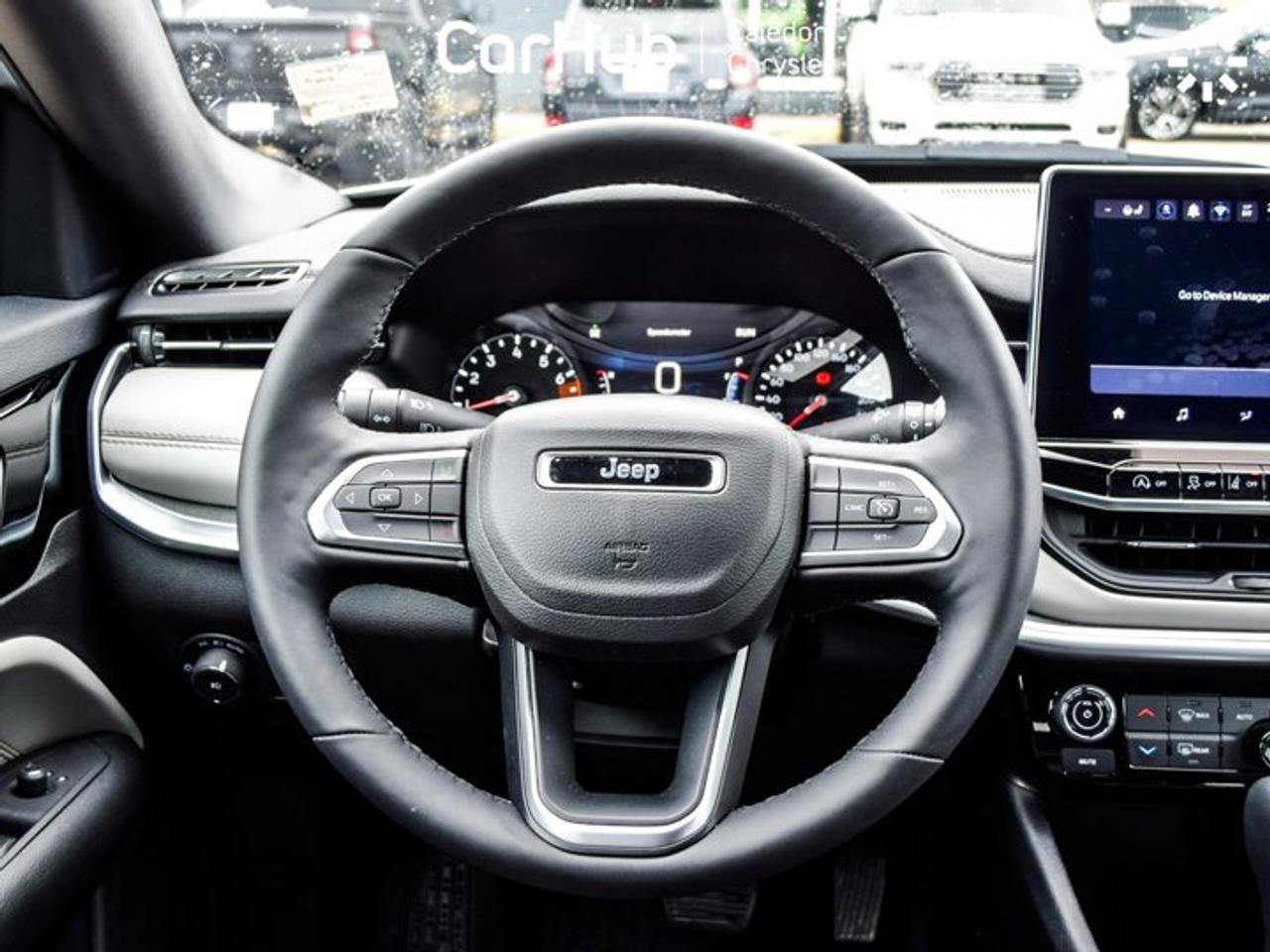 2024 Jeep Compass Limited 4x4 10.1"Display Heated Front Seats Remote Start 18"Alloy Rims Photo