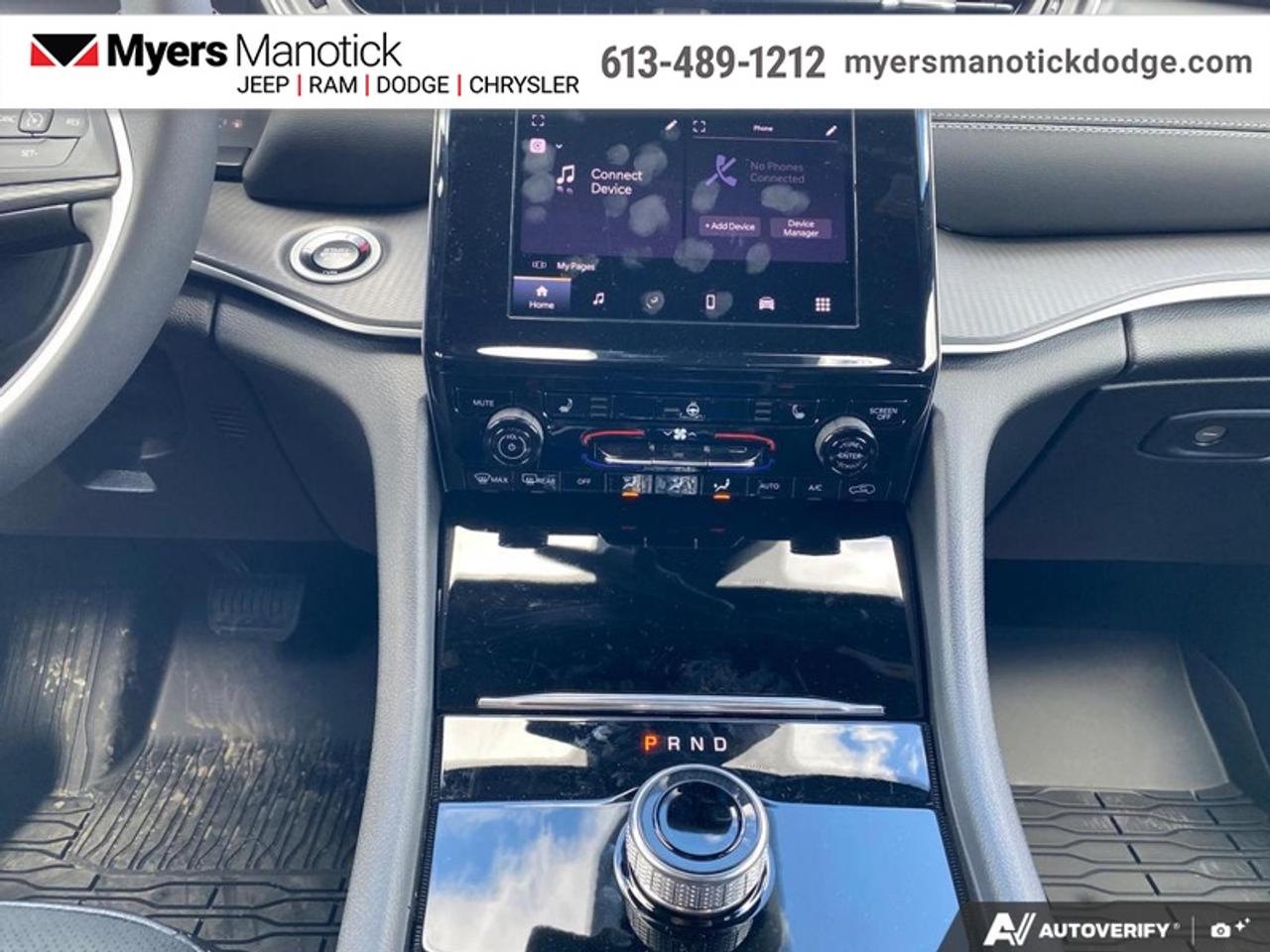 2025 Jeep Grand Cherokee Altitude  - Sunroof Photo