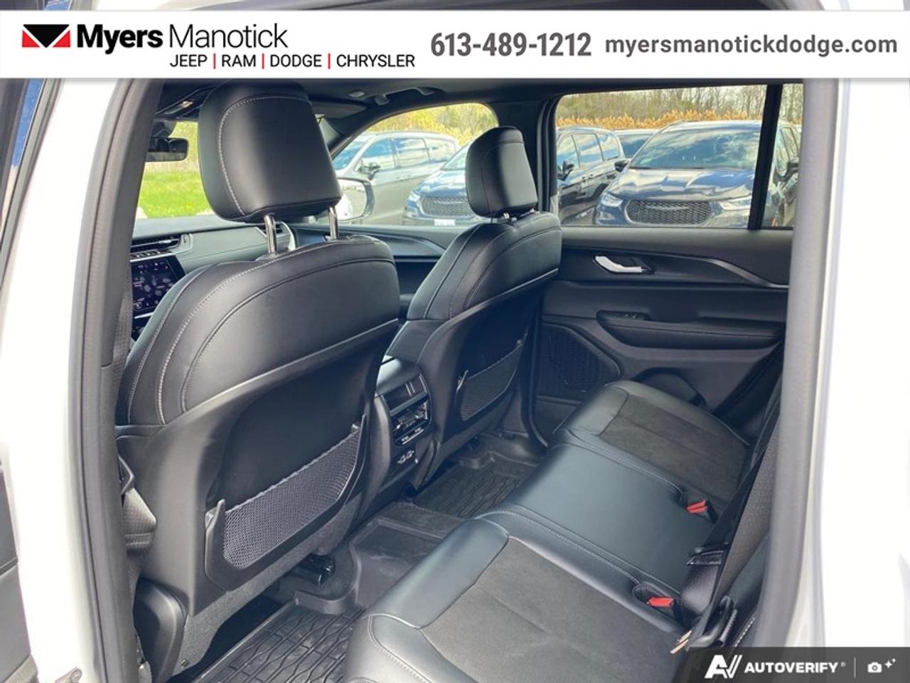 2025 Jeep Grand Cherokee Altitude  - Sunroof Photo