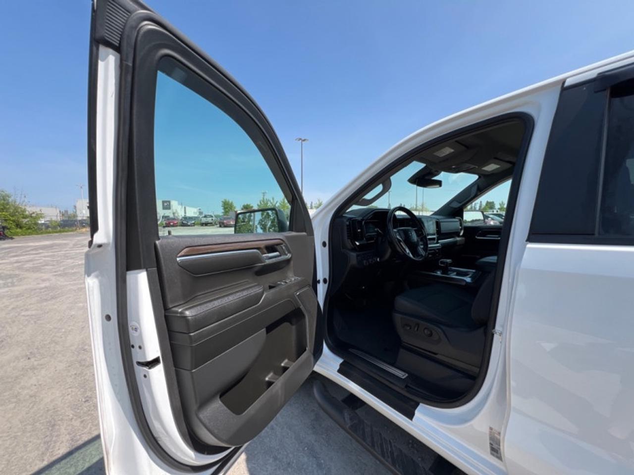 2023 Chevrolet Silverado 1500 RST  - Fog Lights Photo