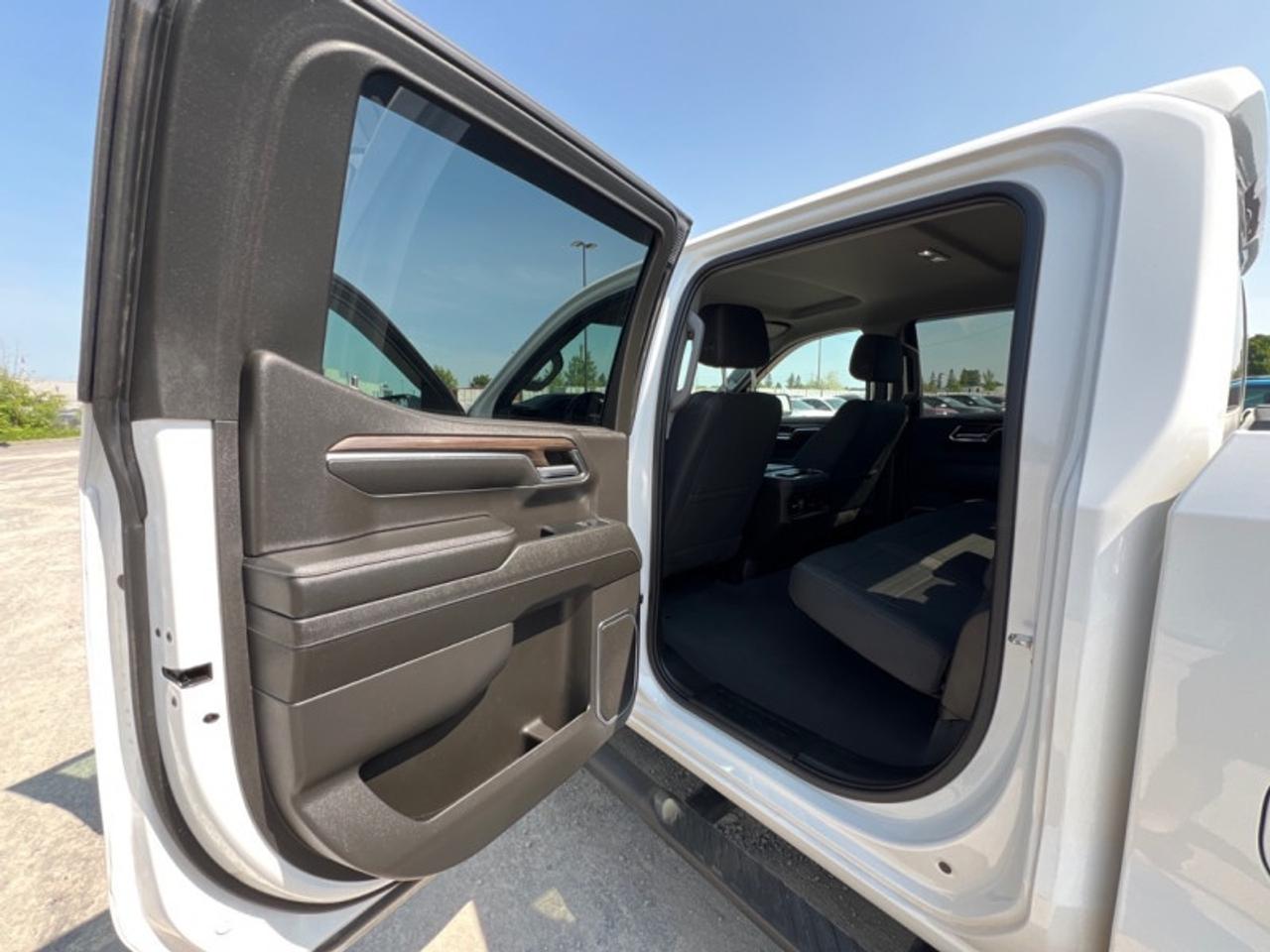 2023 Chevrolet Silverado 1500 RST  - Fog Lights Photo
