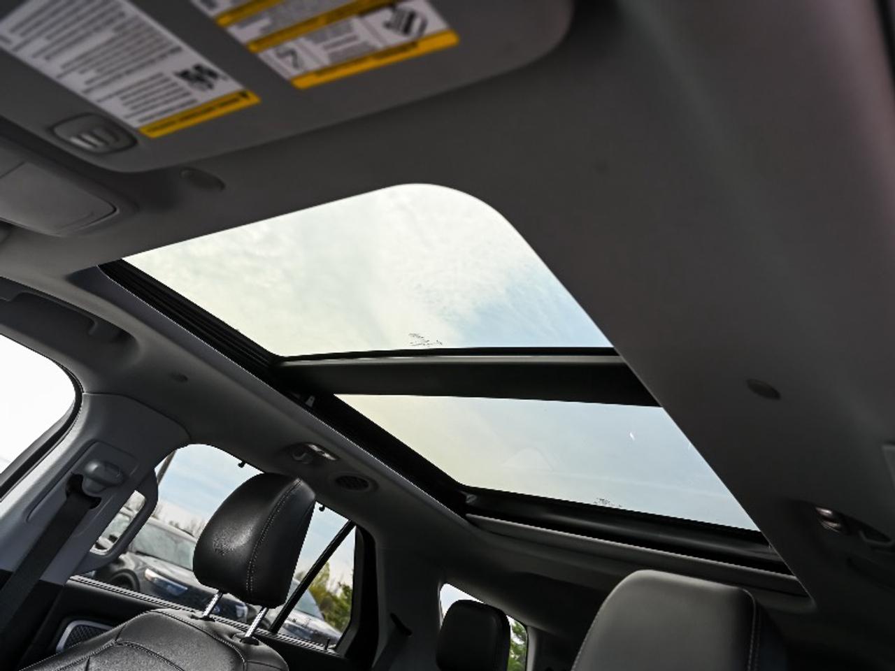 2021 Ford Explorer LIMITED Photo