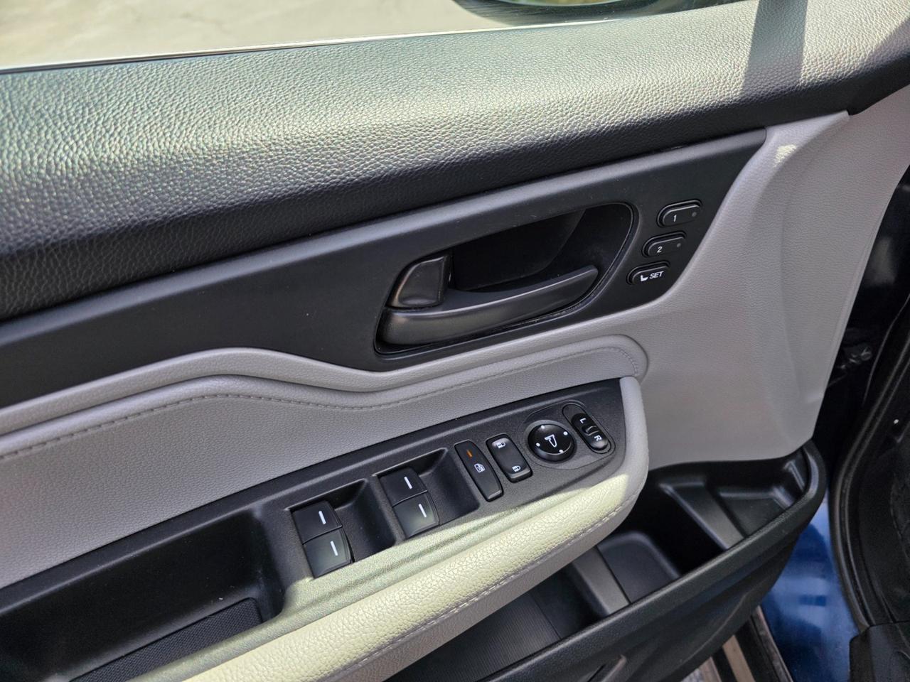 2018 Honda Odyssey EX-L Photo