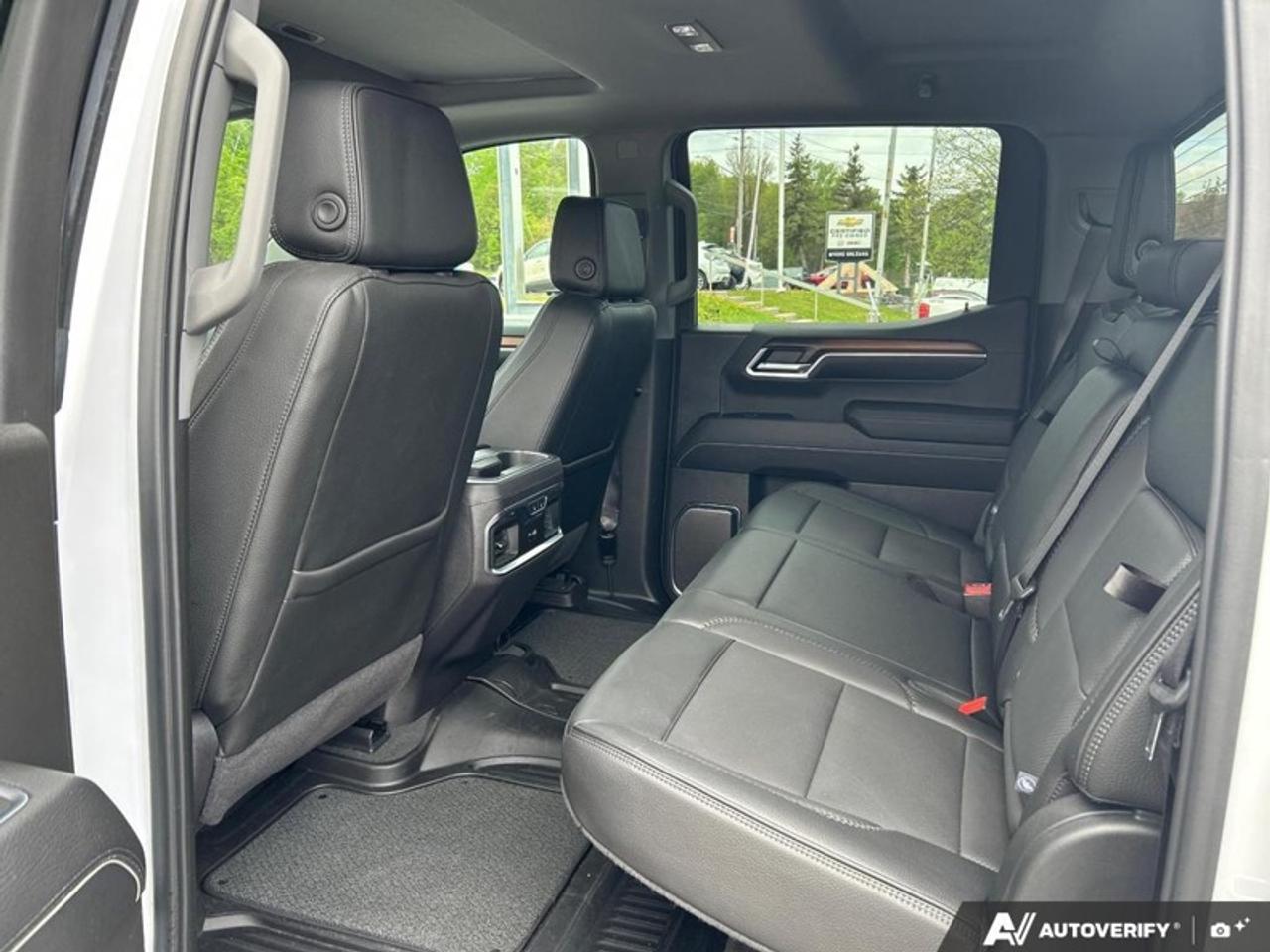 2024 GMC Sierra 1500 Denali  - Leather Seats -  Cooled Seats Photo