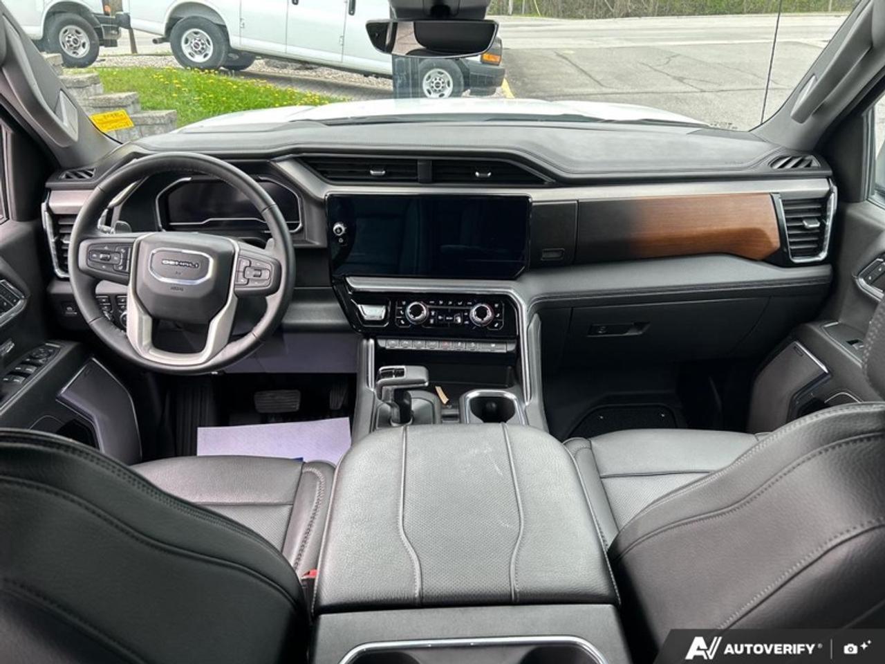 2024 GMC Sierra 1500 Denali  - Leather Seats -  Cooled Seats Photo