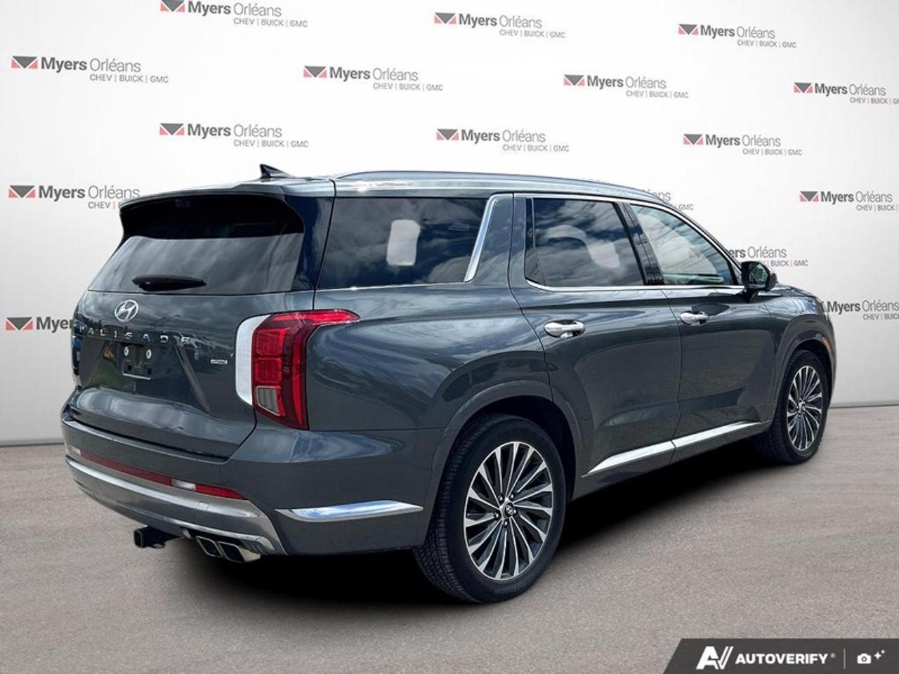 2024 Hyundai PALISADE Ultimate Calligraphy  -  Cooled Seats Photo4