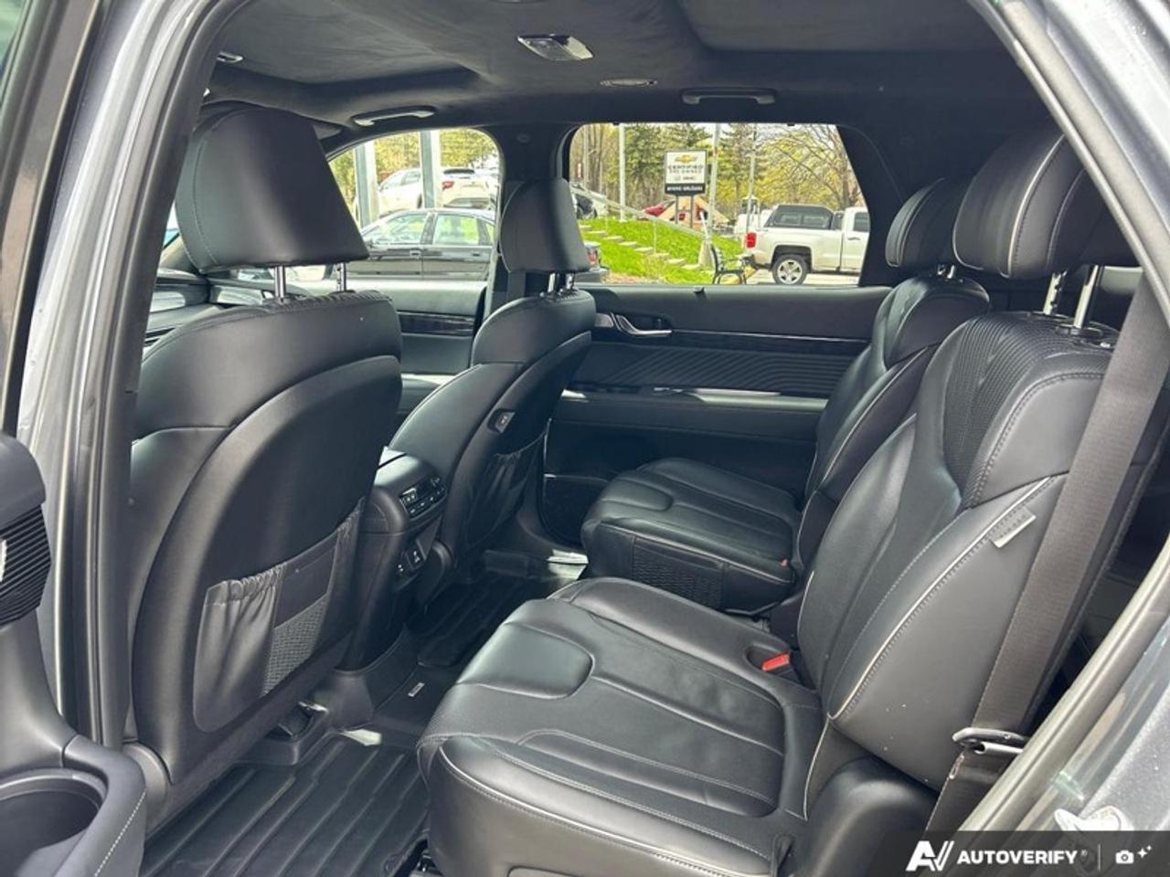 2024 Hyundai PALISADE Ultimate Calligraphy  -  Cooled Seats Photo