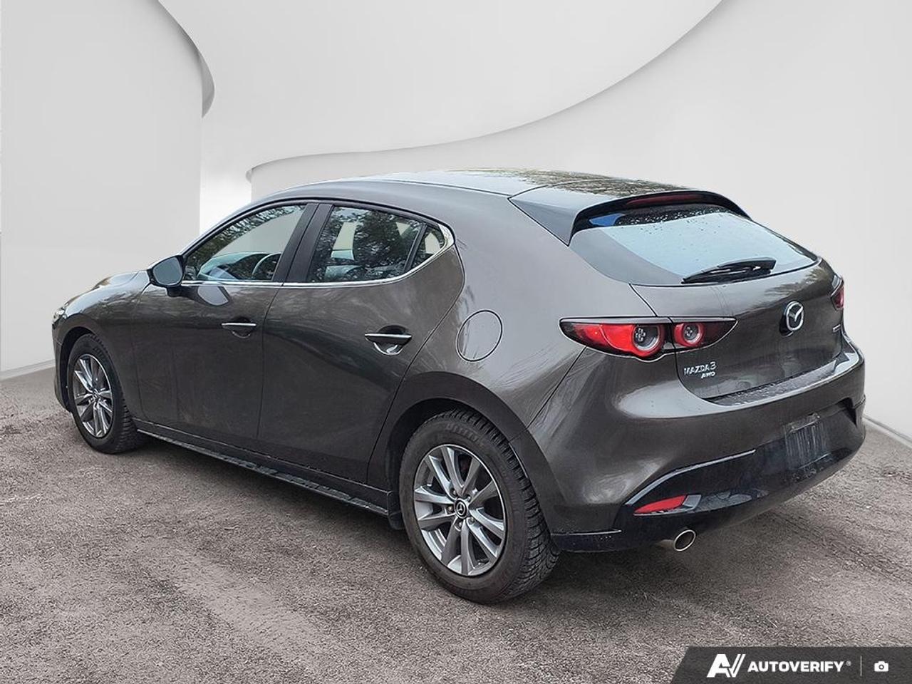2019 Mazda MAZDA3 Sport GS i-Activ AWD  - Heated Seats Photo