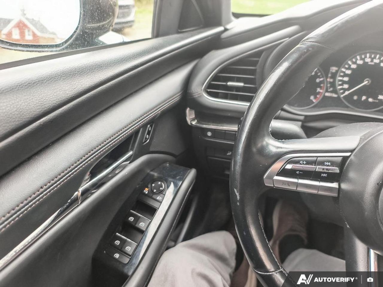 2019 Mazda MAZDA3 Sport GS i-Activ AWD  - Heated Seats Photo