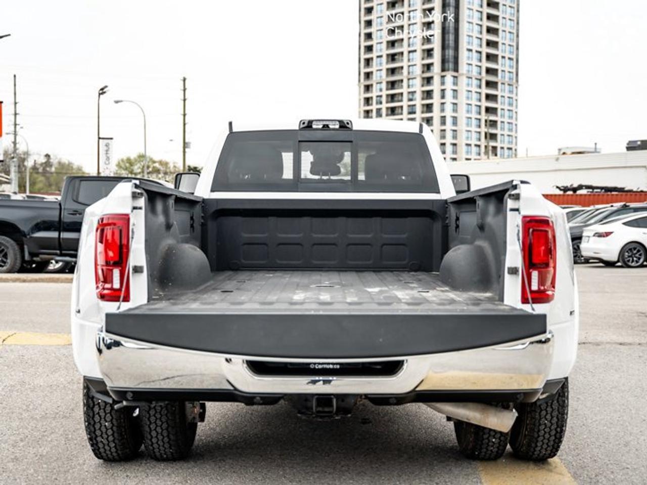 2025 RAM 3500 Limited Longhorn Photo
