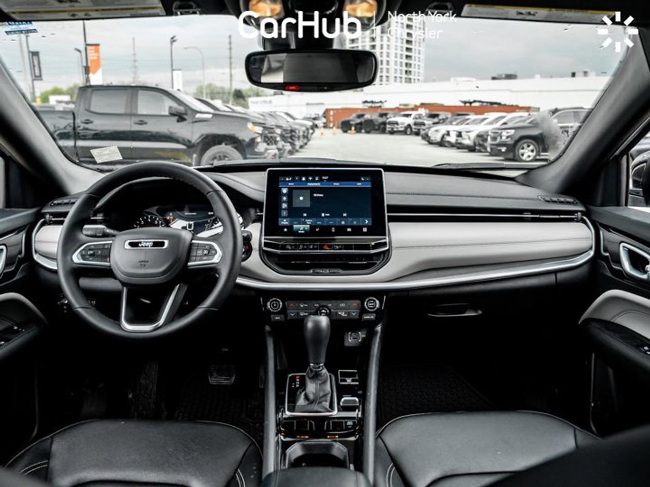 2025 Jeep Compass Limited Heated Seats & Wheel Remote Start Blind Spot Alert Photo
