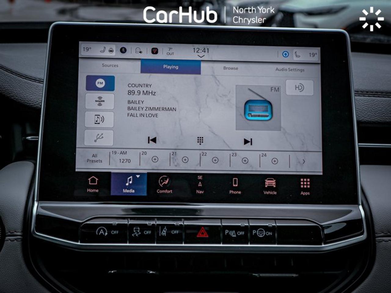 2024 Jeep Compass Limited Driver Assist Group I Elite Exterior Group Heated & Vented Seats Photo