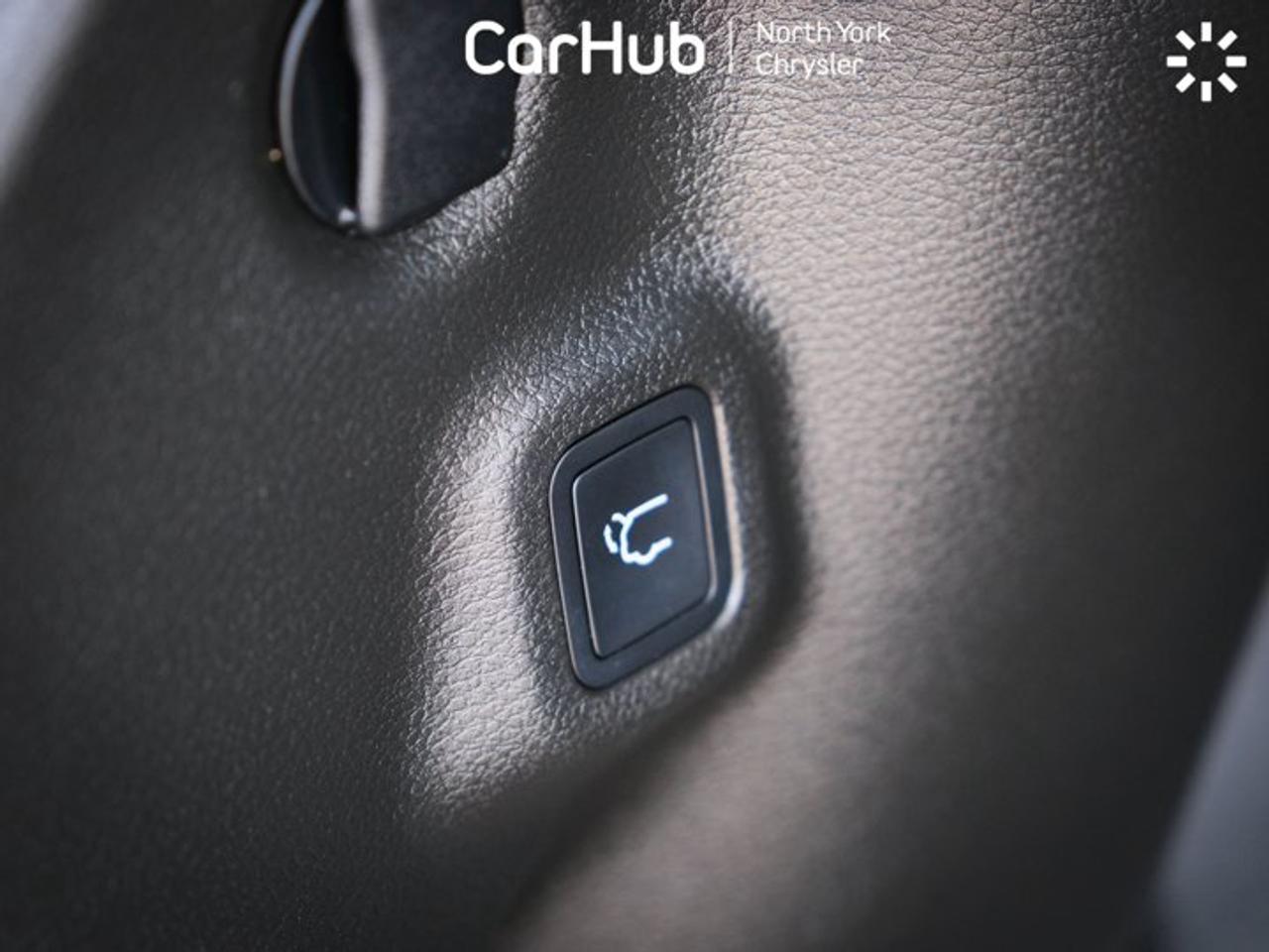 2024 Jeep Compass Limited Driver Assist Group I Elite Exterior Group Heated & Vented Seats Photo
