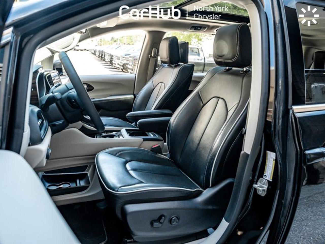 2024 Chrysler Pacifica Limited Panoroof Uconnect Theater Family Group Safety sphere Photo