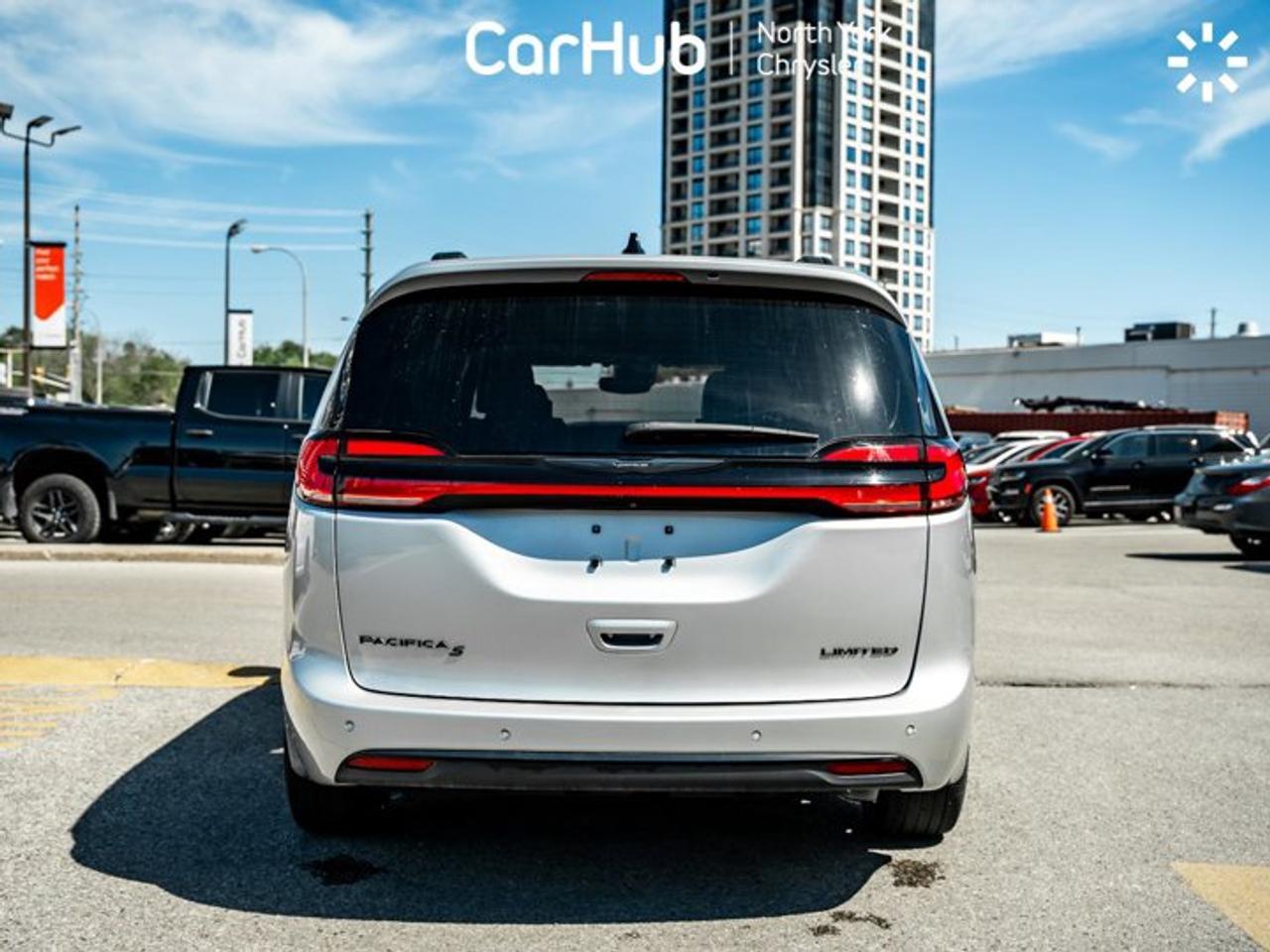 2024 Chrysler Pacifica Limited Photo