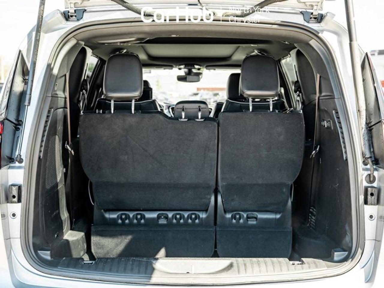 2024 Chrysler Pacifica Limited Photo