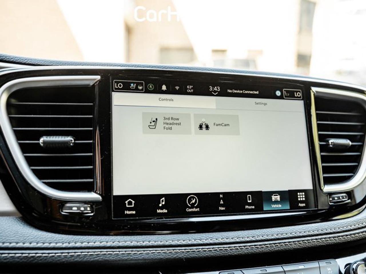 2024 Chrysler Pacifica Limited Photo