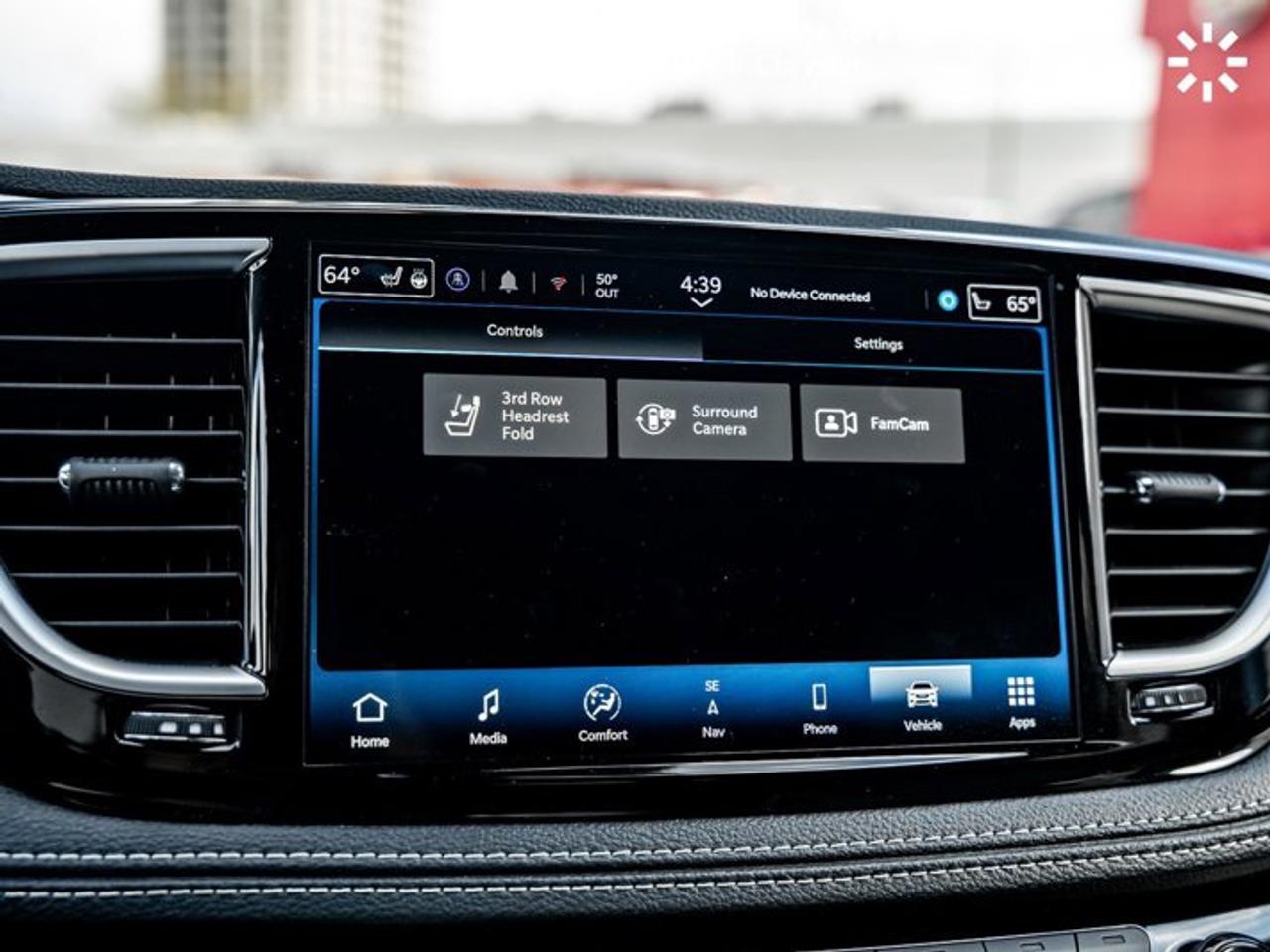 2024 Chrysler Pacifica Limited Safety sphere Rear Entertainment Grp S Appearance Package Photo