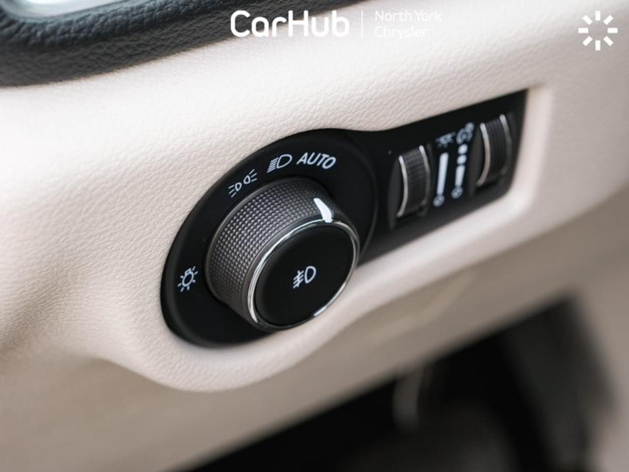 2024 Chrysler Pacifica Limited Panoroof Heated Vented Seats Navi Remote Start Photo