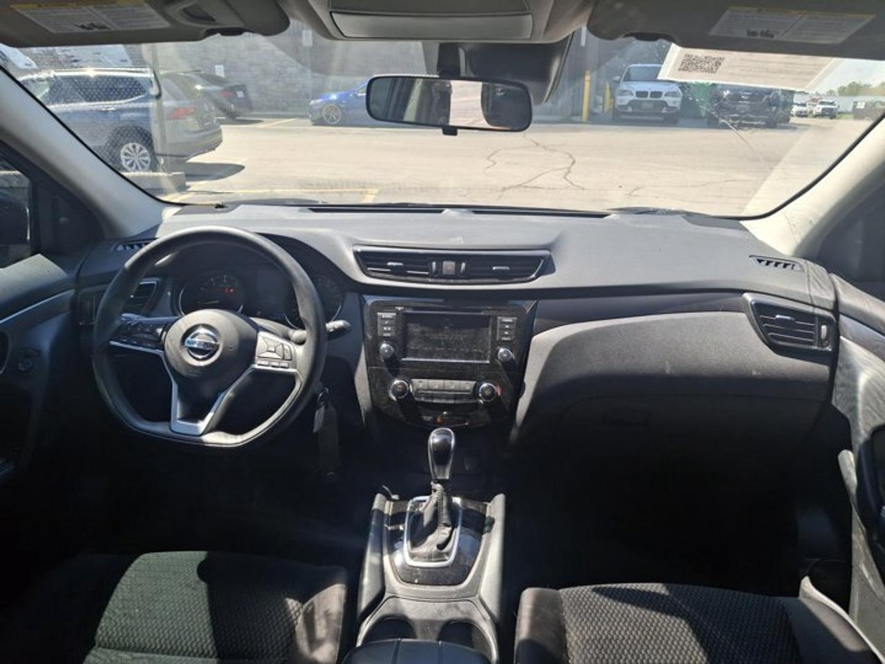 2021 Nissan Qashqai S | Heated Seats | CarPlay + Android | BSM | Rear Camera | and More ! Photo