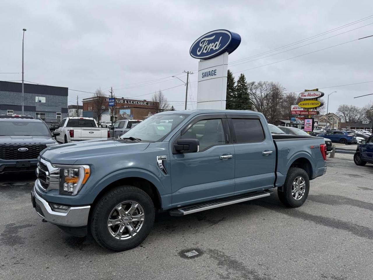 2023 Ford F-150 XLT 4WD SuperCrew 5.5' Box Photo0