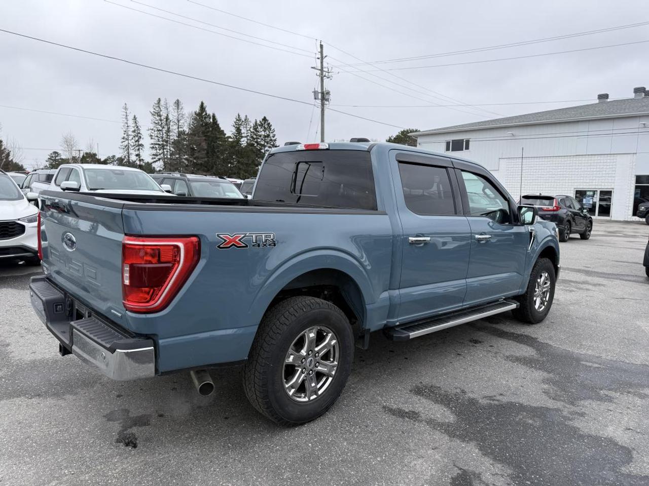 2023 Ford F-150 XLT 4WD SuperCrew 5.5' Box Photo