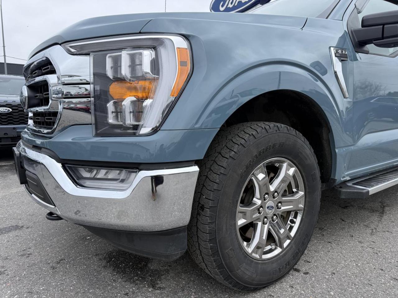 2023 Ford F-150 XLT 4WD SuperCrew 5.5' Box Photo