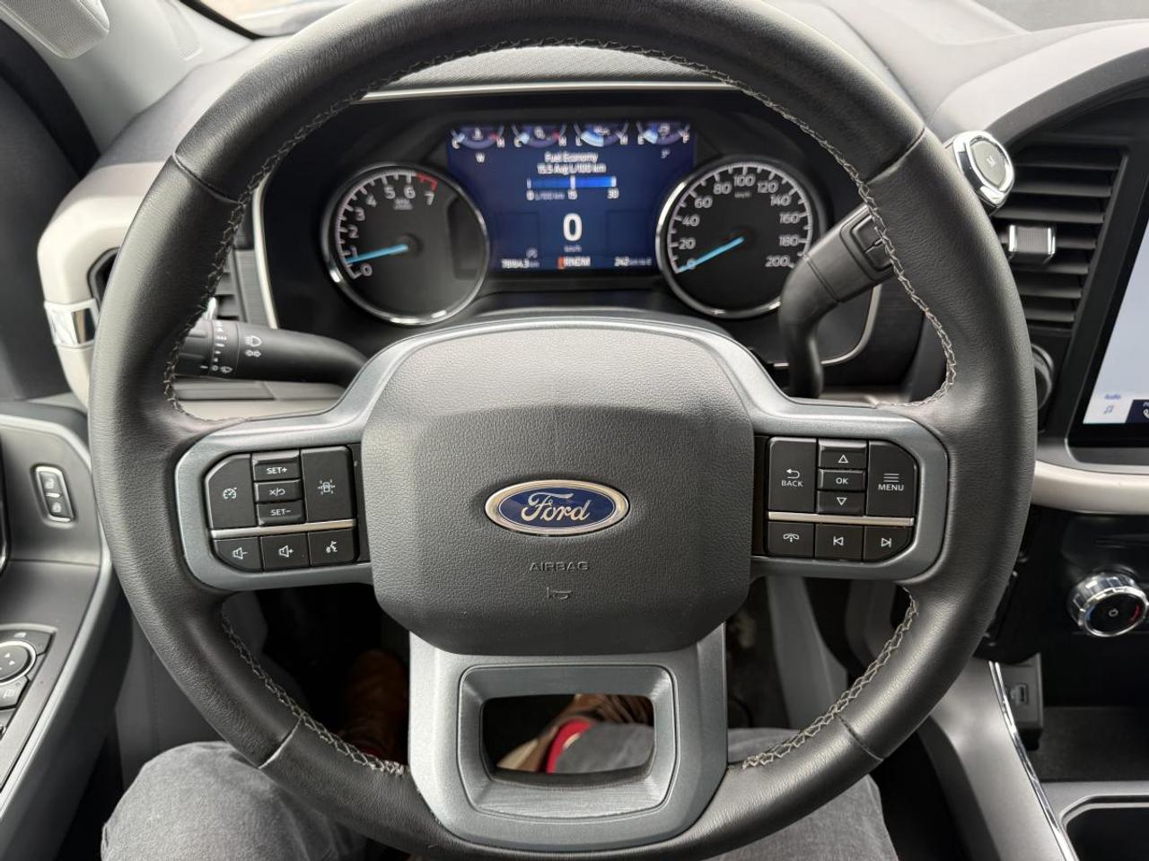 2023 Ford F-150 XLT 4WD SuperCrew 5.5' Box Photo