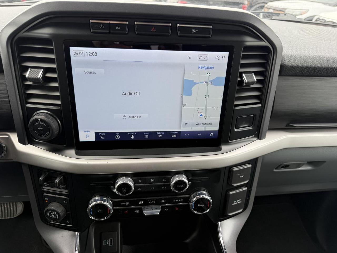 2023 Ford F-150 XLT 4WD SuperCrew 5.5' Box Photo