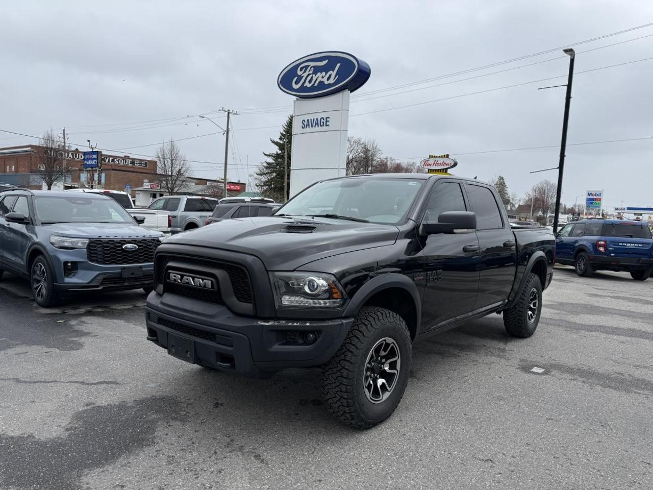 2020 RAM 1500 Classic WARLOCK Photo