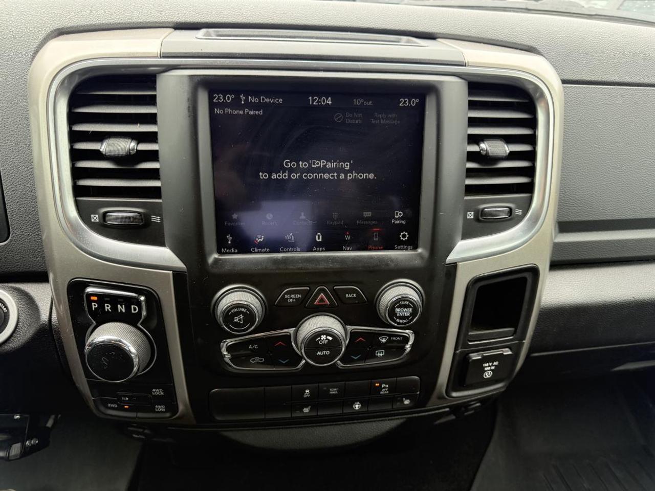 2020 RAM 1500 Classic WARLOCK Photo