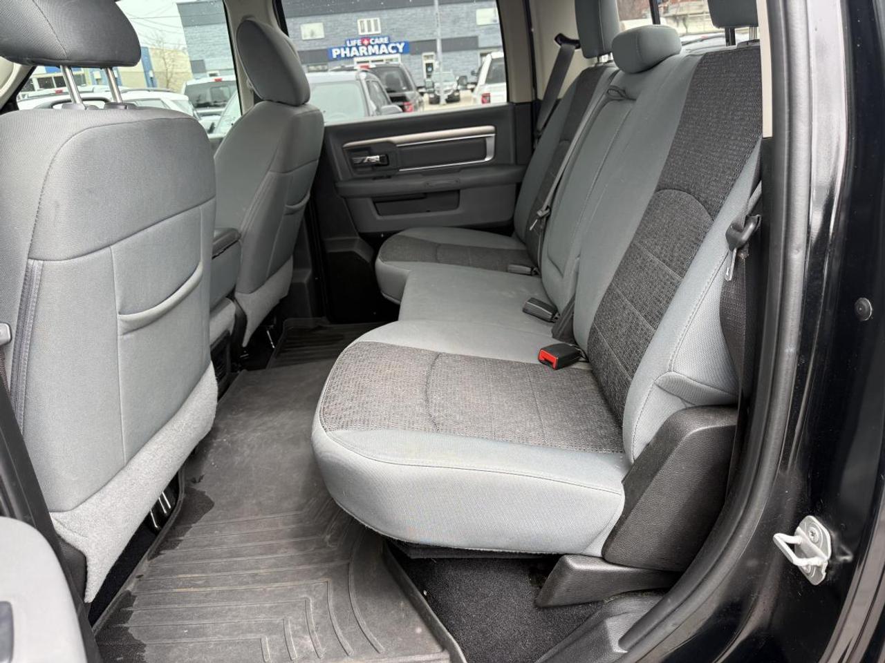 2020 RAM 1500 Classic WARLOCK Photo