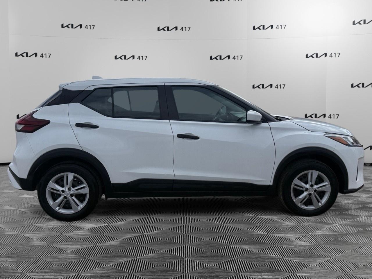 2024 Nissan Kicks S FWD Photo