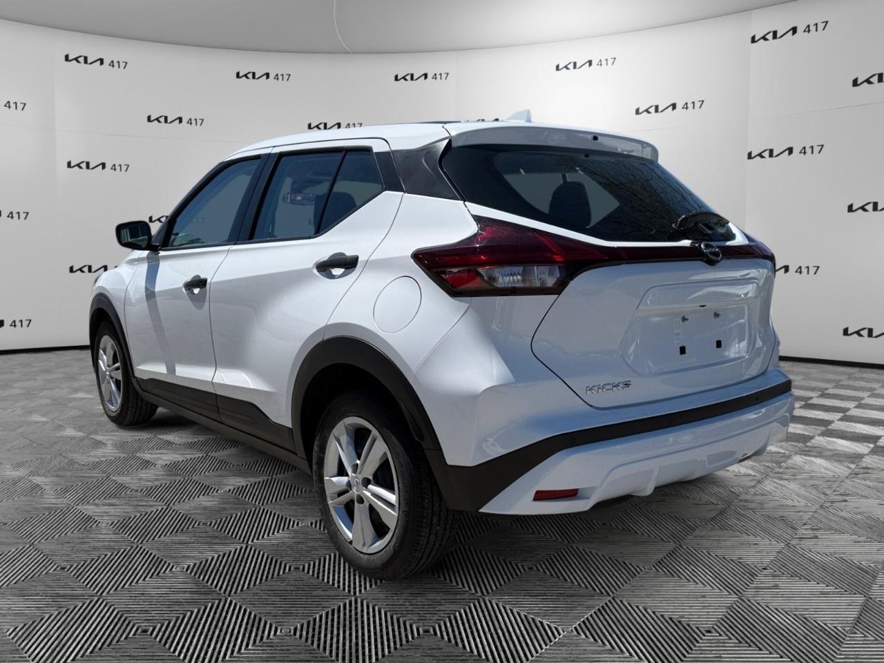2024 Nissan Kicks S FWD Photo
