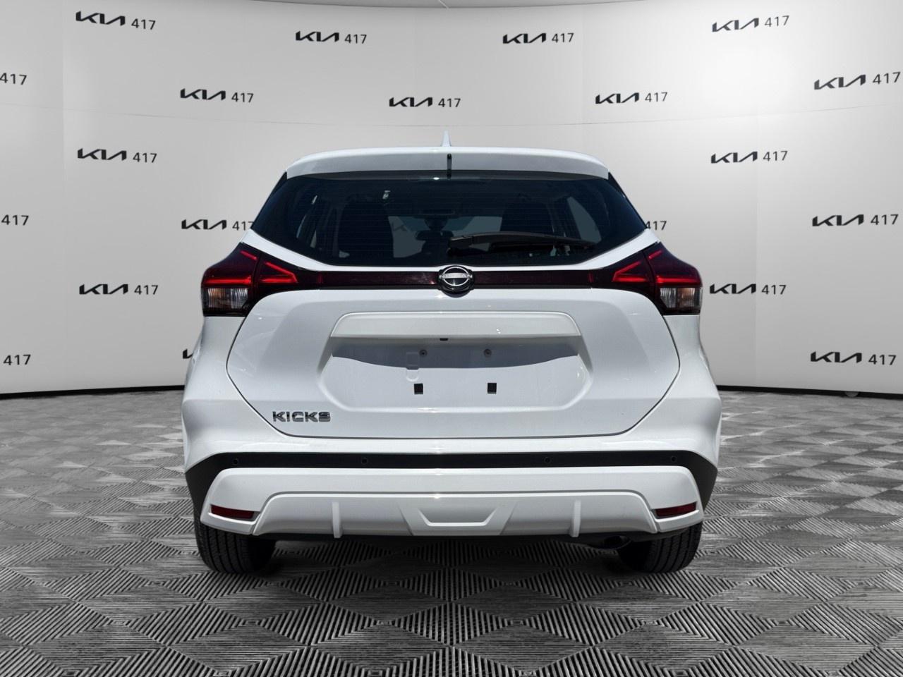 2024 Nissan Kicks S FWD Photo