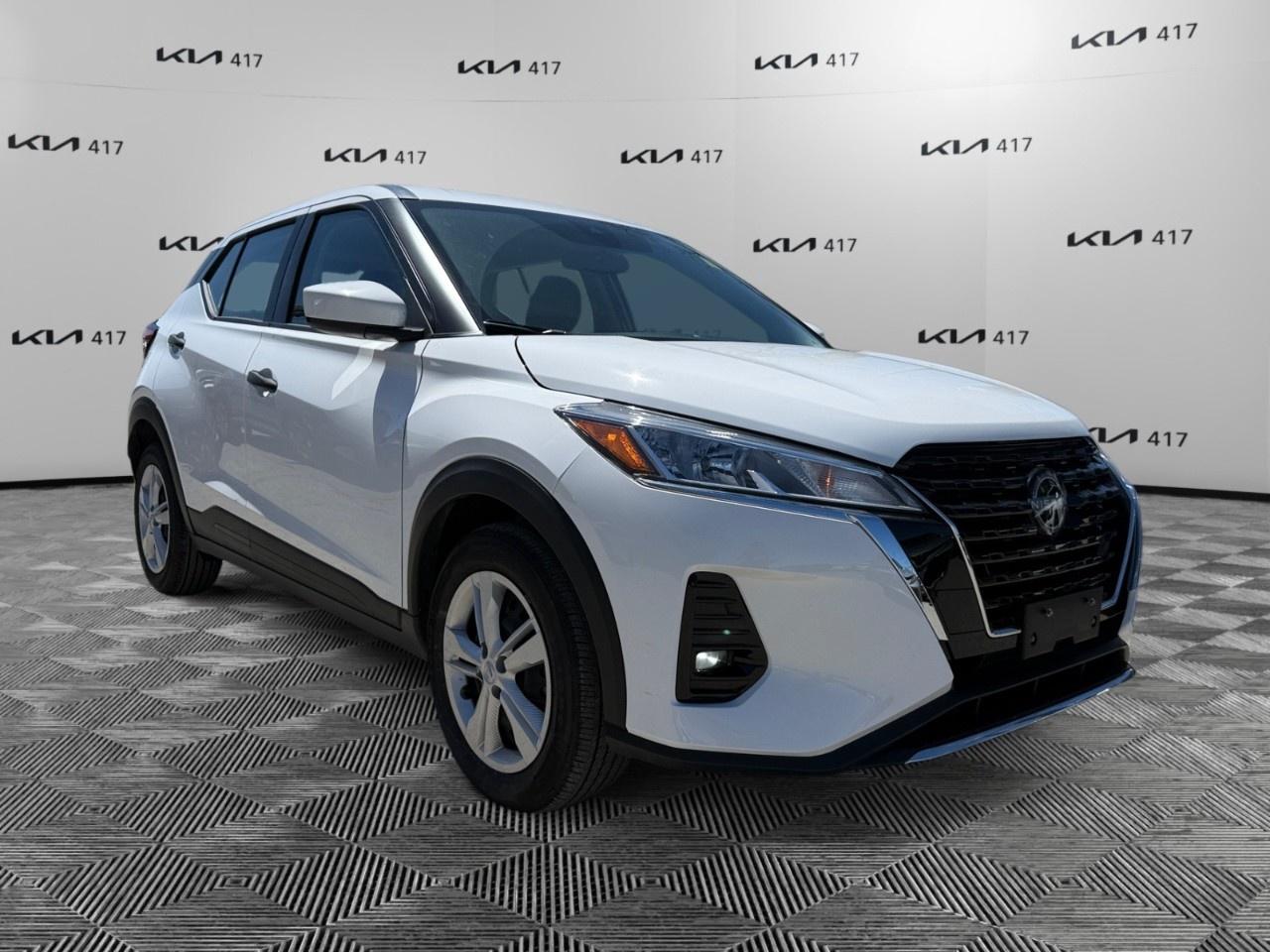 2024 Nissan Kicks S FWD Photo