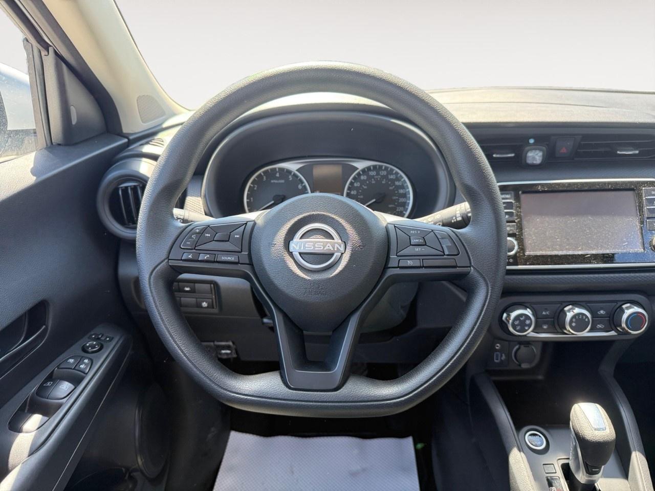 2024 Nissan Kicks S FWD Photo