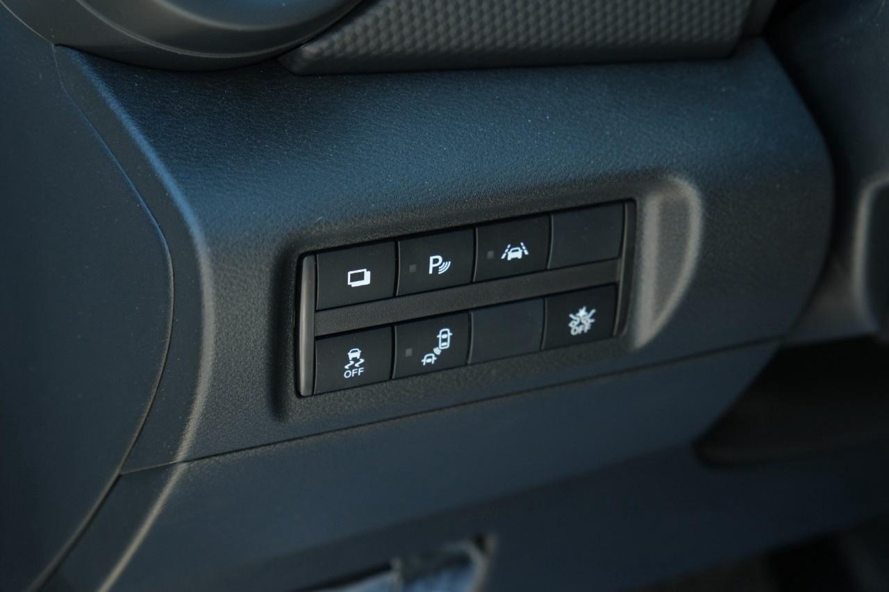 2024 Nissan Kicks S FWD Photo