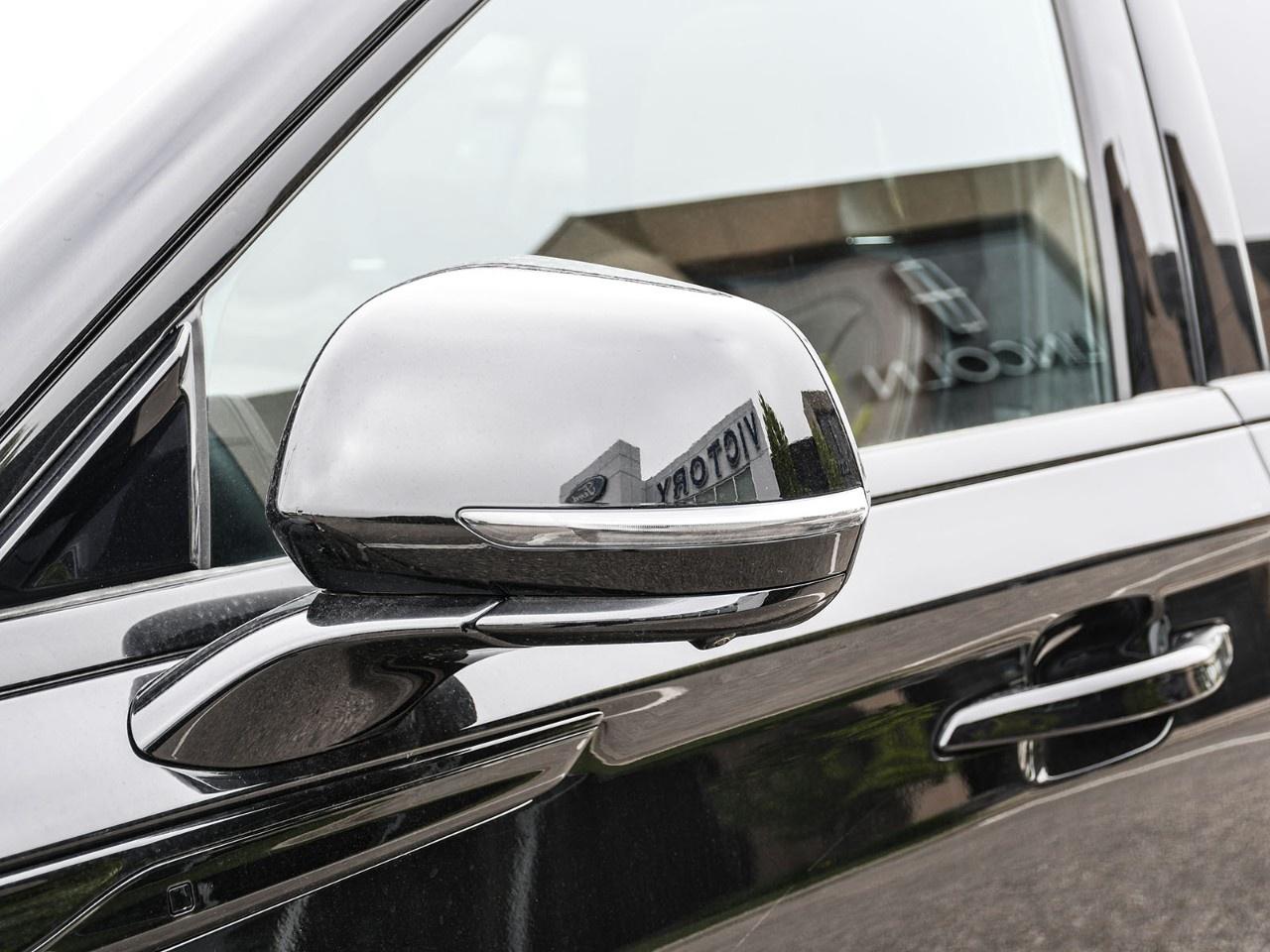 2026 Lincoln Aviator Reserve AWD Photo