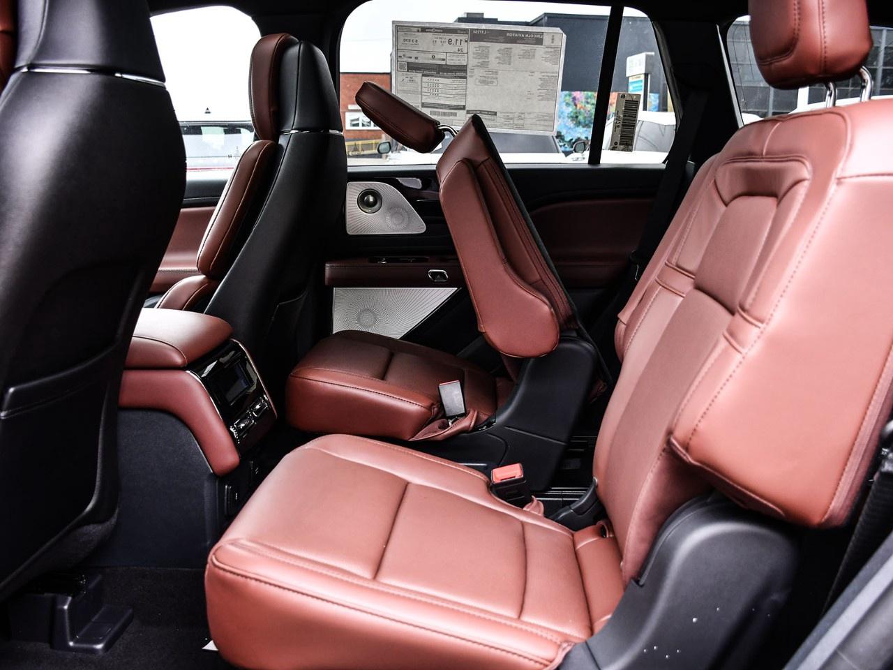 2026 Lincoln Aviator Reserve AWD Photo
