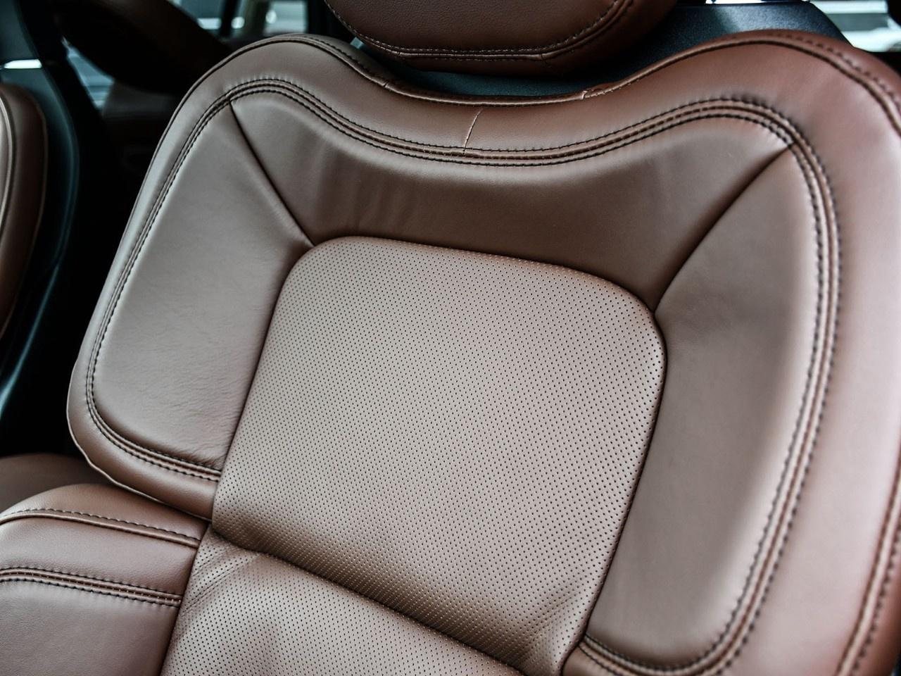 2026 Lincoln Aviator Reserve AWD Photo