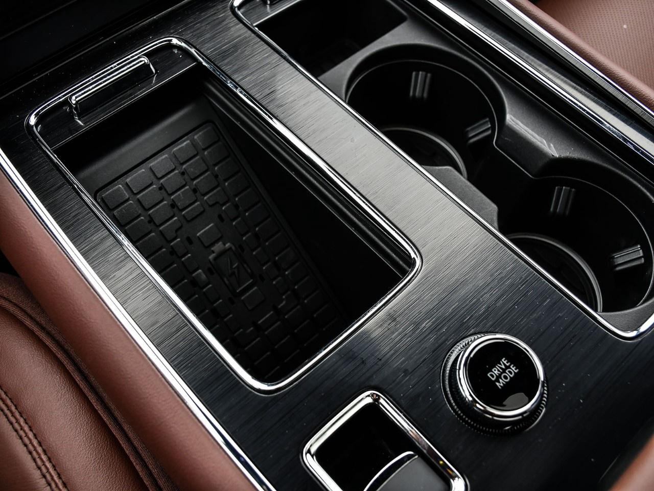 2026 Lincoln Aviator Reserve AWD Photo