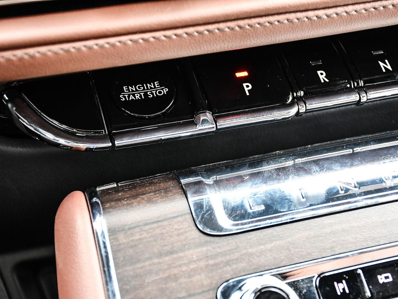 2026 Lincoln Aviator Reserve AWD Photo