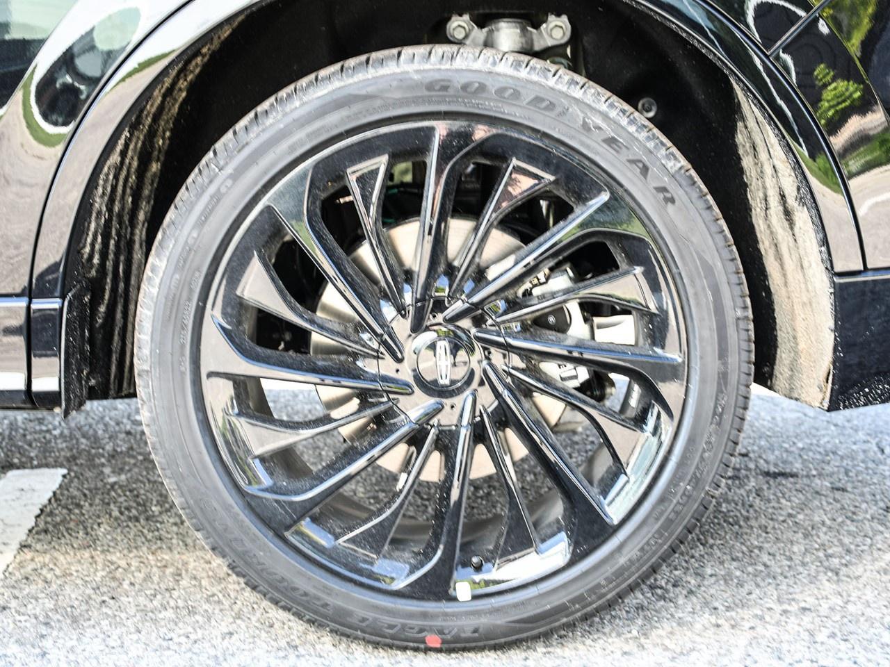 2026 Lincoln Aviator Reserve AWD Photo