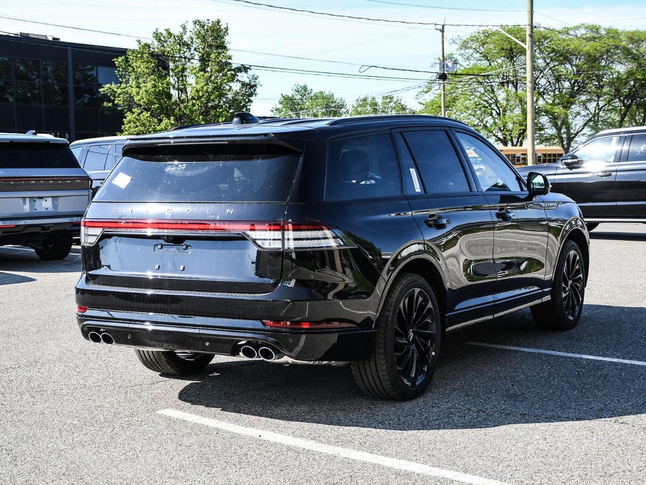 2026 Lincoln Aviator Reserve AWD Photo