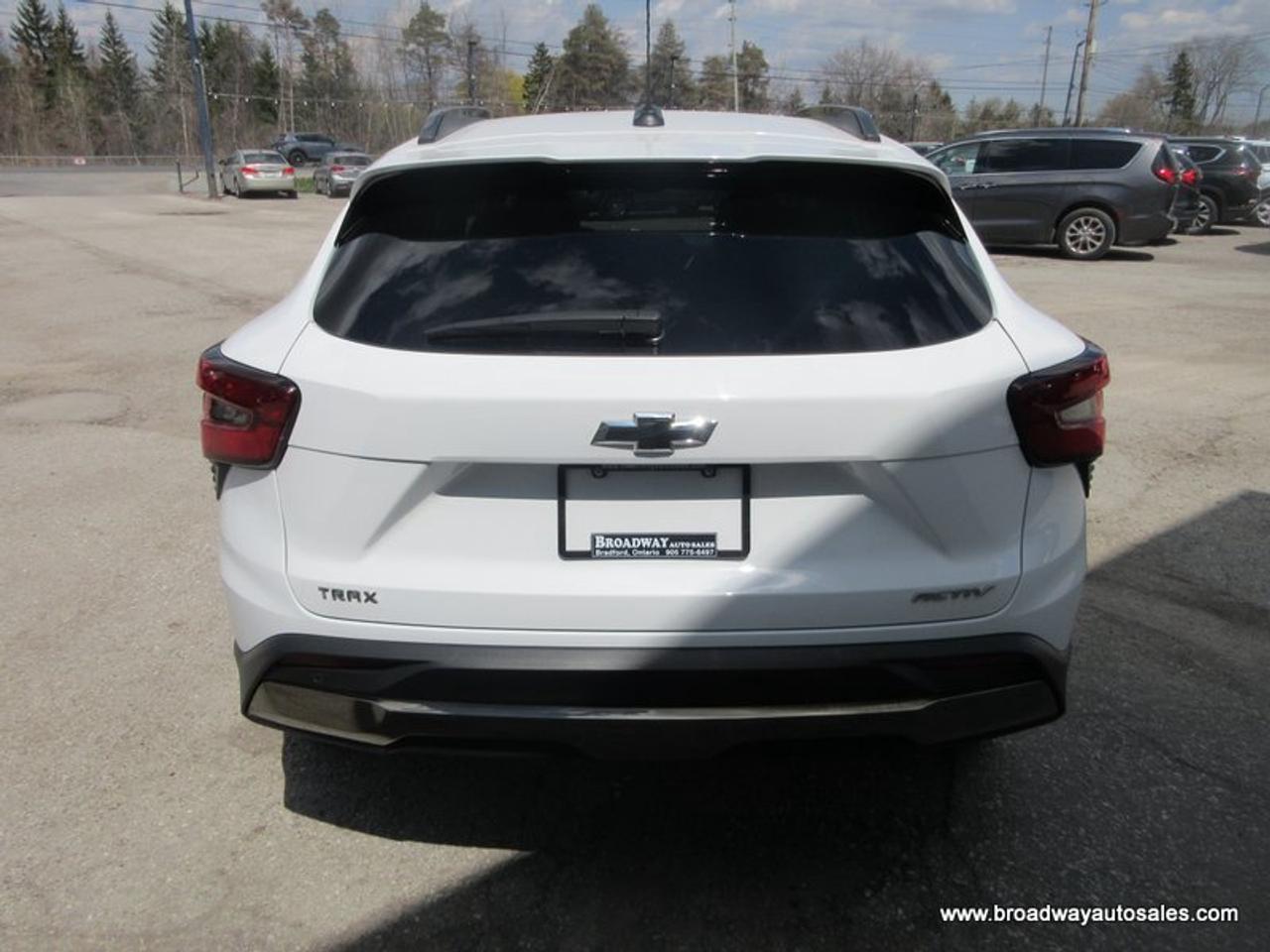 2024 Chevrolet Trax FUEL EFFICIENT ACTIV-VERSION 5 PASSENGER 1.2L - TURBO.. LEATHER.. HEATED SEATS & WHEEL.. POWER SUNROOF.. BACK-UP CAMERA.. BLUETOOTH SYSTEM.. Photo