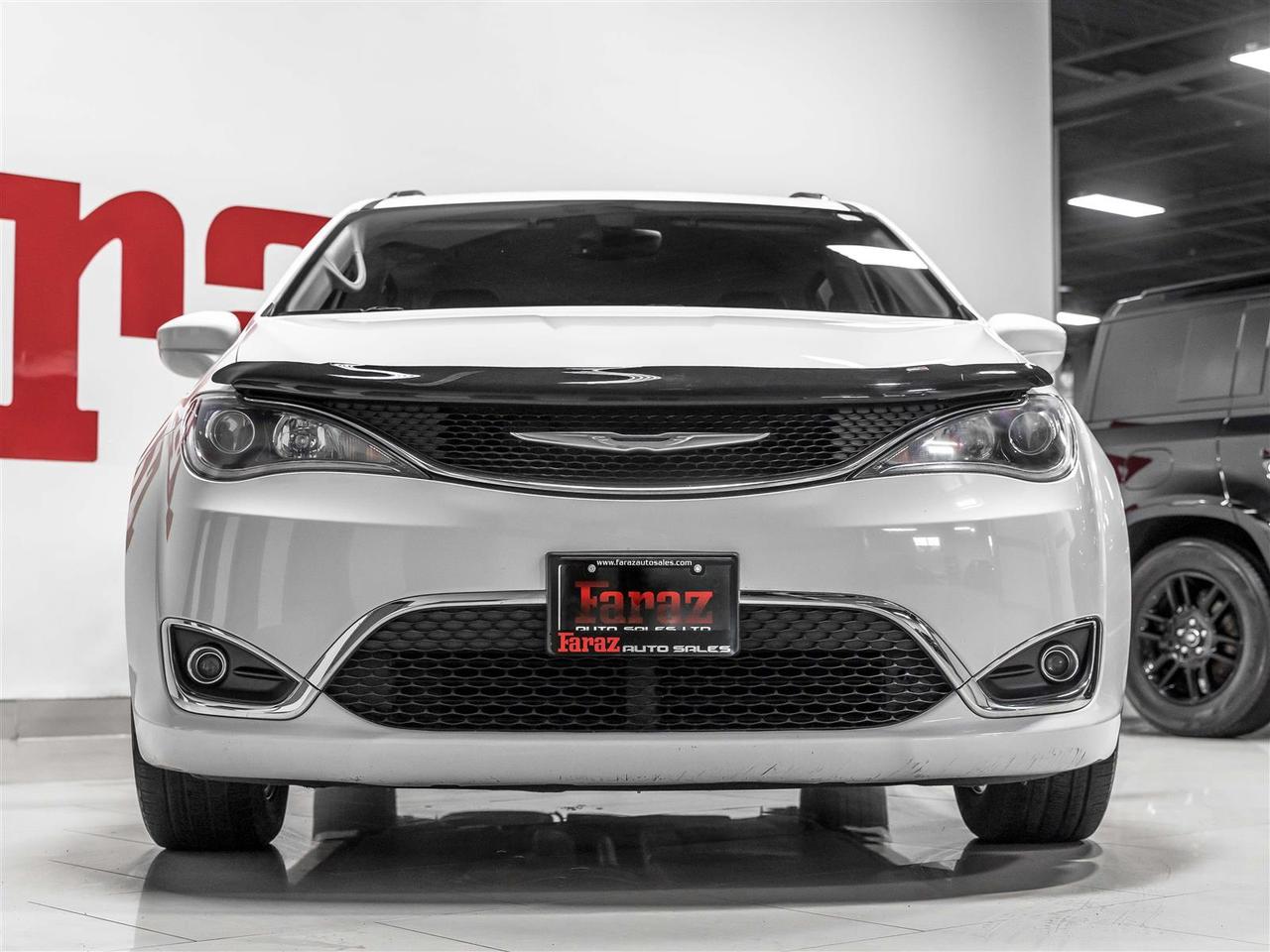 2018 Chrysler Pacifica TOURING-L PLUS|BLINDSPOT|NAVI|REARCAM|ACCIDENT FREE Photo