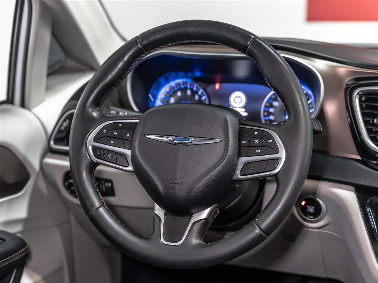 2018 Chrysler Pacifica TOURING-L PLUS|BLINDSPOT|NAVI|REARCAM|ACCIDENT FREE Photo