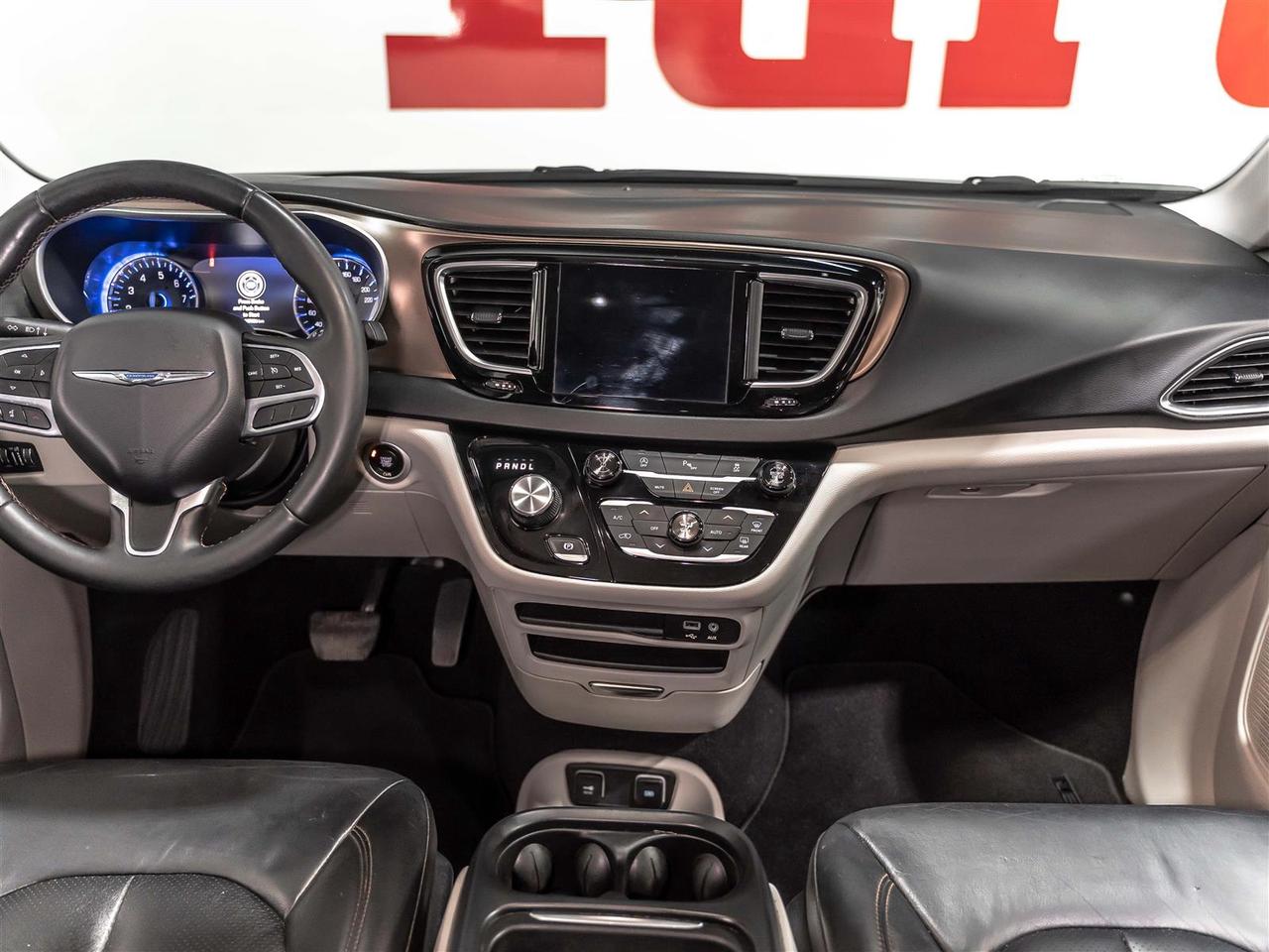 2018 Chrysler Pacifica TOURING-L PLUS|BLINDSPOT|NAVI|REARCAM|ACCIDENT FREE Photo