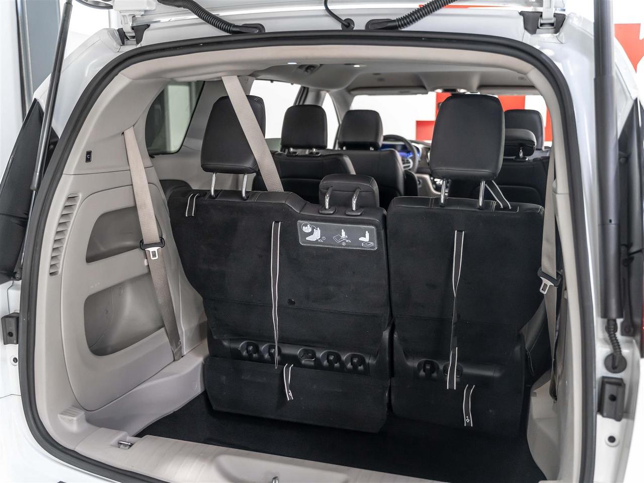 2018 Chrysler Pacifica TOURING-L PLUS|BLINDSPOT|NAVI|REARCAM|ACCIDENT FREE Photo